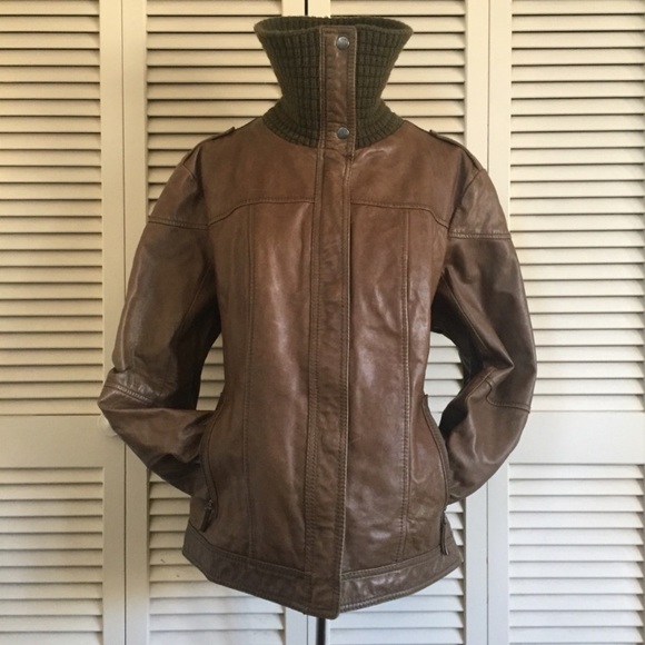 Eddie Bauer leather bomber jacket - Picture 2 of 8